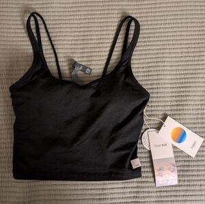 Vuori Halo Performance Crop Top in Black Heather